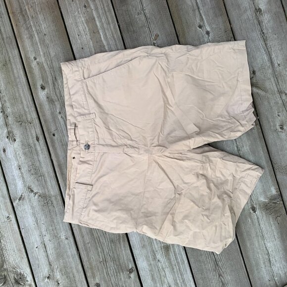 J. Lindeberg Khaki Shorts Size 32 Brown - Picture 3 of 5